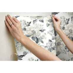 Roommates Watercolor Floral Bouquet Peel & Stick Wallpaper In Grey -Roommates RMK12030WP hangingwallpaper