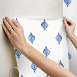 Roommates Watercolor Foulard Peel & Stick Wallpaper In Blue -Roommates RMK12247PLW hangingwallpaper