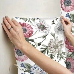 Roommates Vintage Poppy Peel & Stick Wallpaper In Pink -Roommates RMK12283PL hangingwallpaper