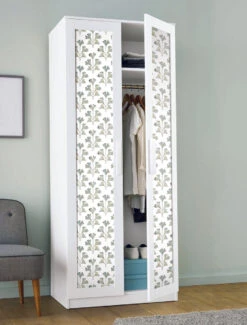 Roommates Cat Coquillette Gingko Peel & Stick Wallpaper In Jade 11 Roommates Cat Coquillette Gingko Peel & Stick Wallpaper In Jade -Roommates RMK12640PL RS3